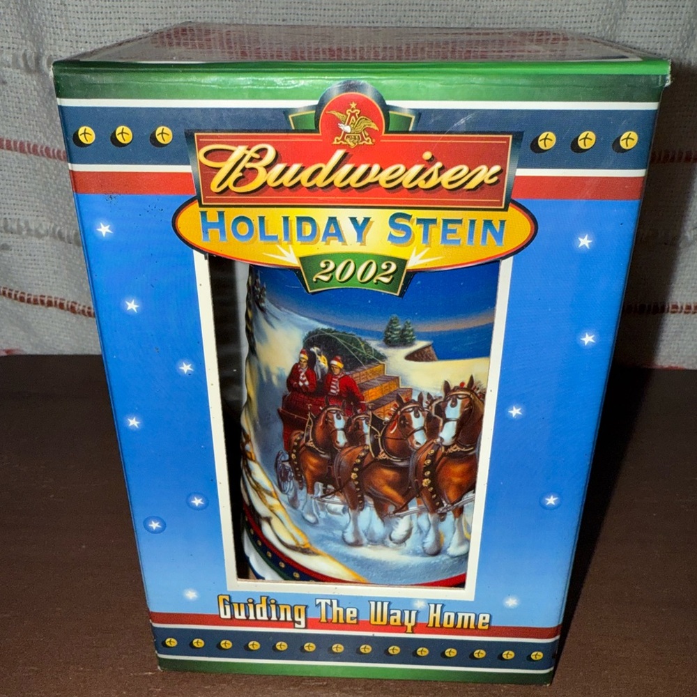 Vintage‎ Budweiser Holiday Stein 2002 - Vibrant Blue and Red